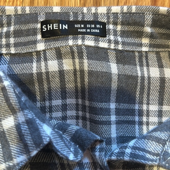 Shein Light Gray and White Button Down Flannel - Picture 4 of 4